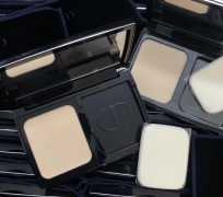 PHẤN PHỦ DIOR 020 DIORSKIN FOREVER 