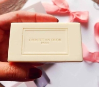XÀ BÔNG HƯƠNG NƯỚC HOA DIOR ROSE ISPAHAN 