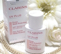 KEM CHỐNG NẮNG CLARINS ROSY ( BẢN CŨ )