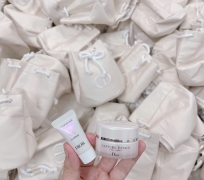 SET DƯỠNG DA DIOR 2 MÓN (TÚI VẢI RÚT)