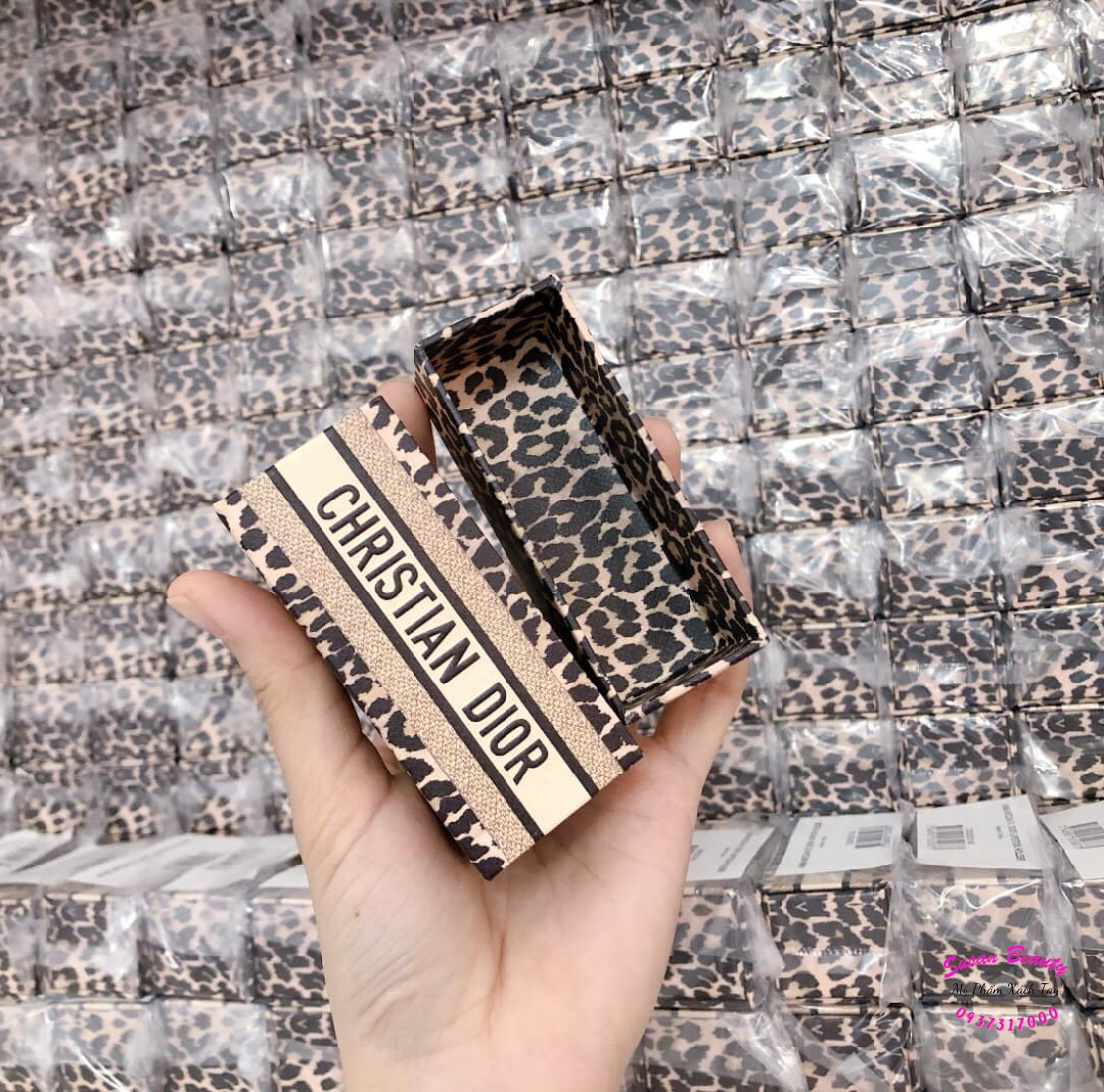 HỘP ĐỰNG SON DIOR ( BẢN GIỚI HẠN DA BEO ) 