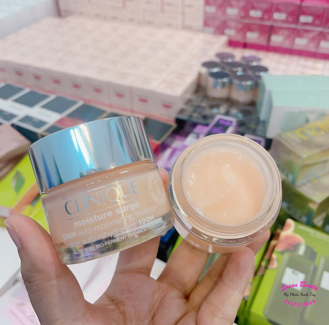 KEM DƯỠNG CLINIQUE 50ML MOISTURE SURGE UNBOX
