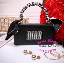 CLUTCH DIOR GIFT VIP CÓ GƯƠNG
